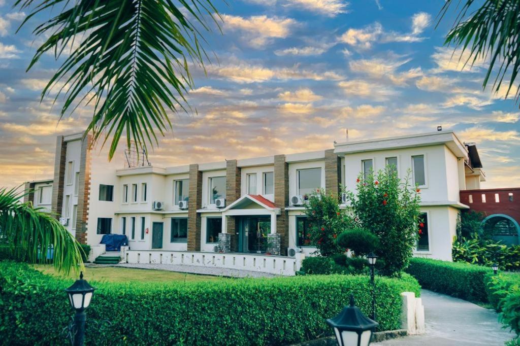 5 Senses Corbett Richness Luxuries Resort ! Destination Wedding & Corporate Events Rámnagar Kültér fotó